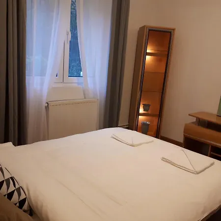 Sunny Floreasca Apartment